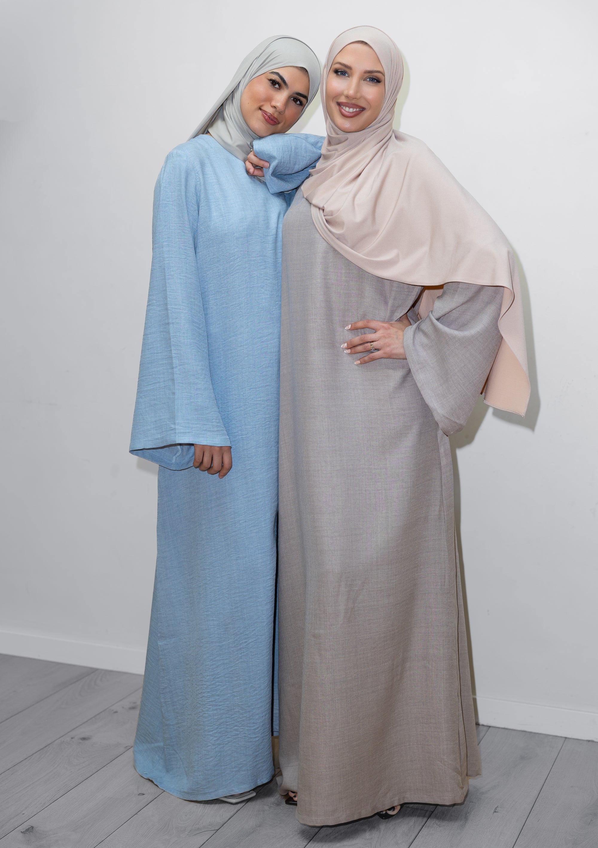 AMARA dress taupe
