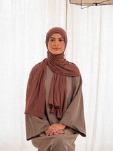 Load image into Gallery viewer, bamboo jersey in BROWN
